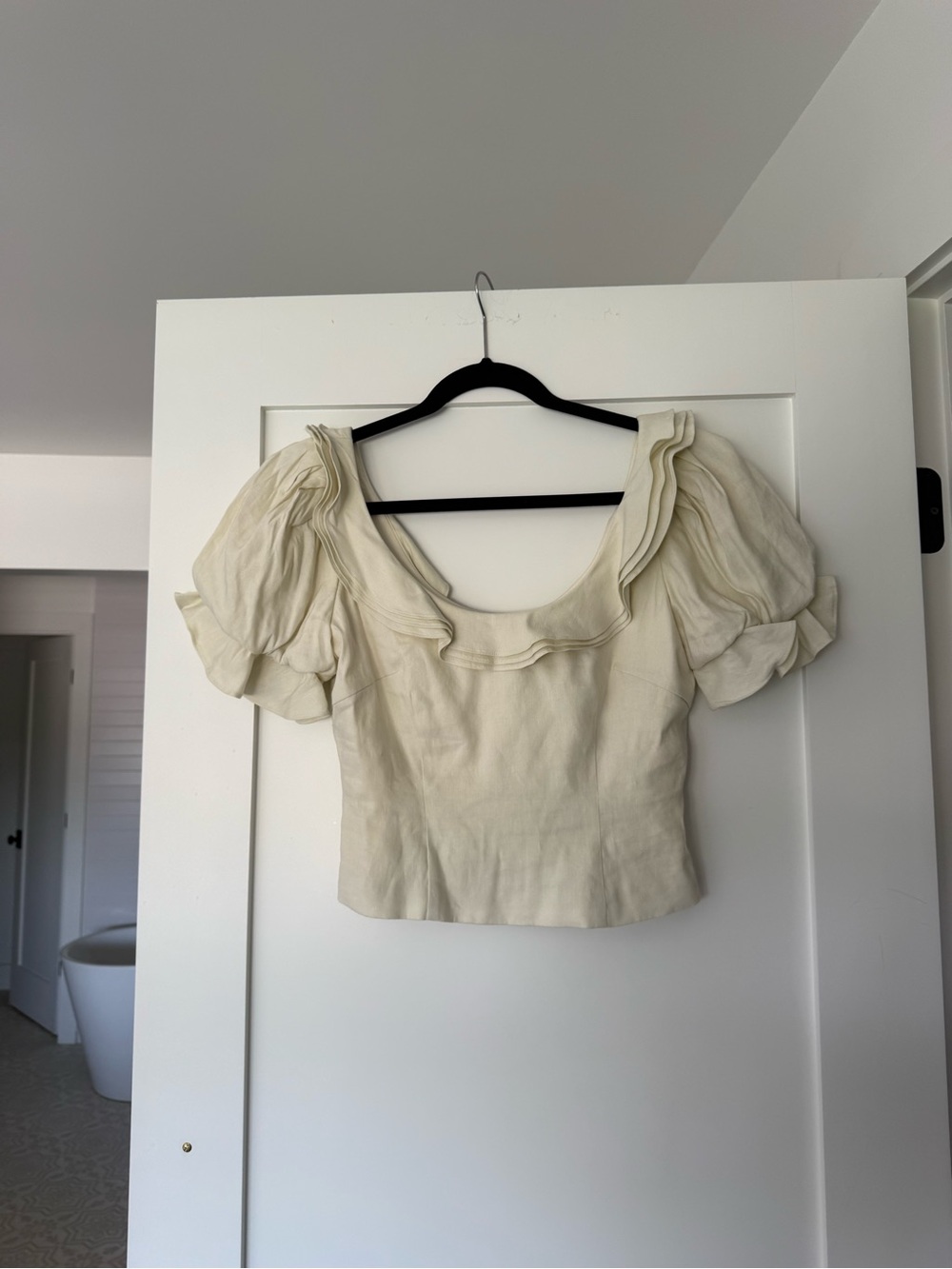 Cream Antonio Melani x Courtney Grow collab top